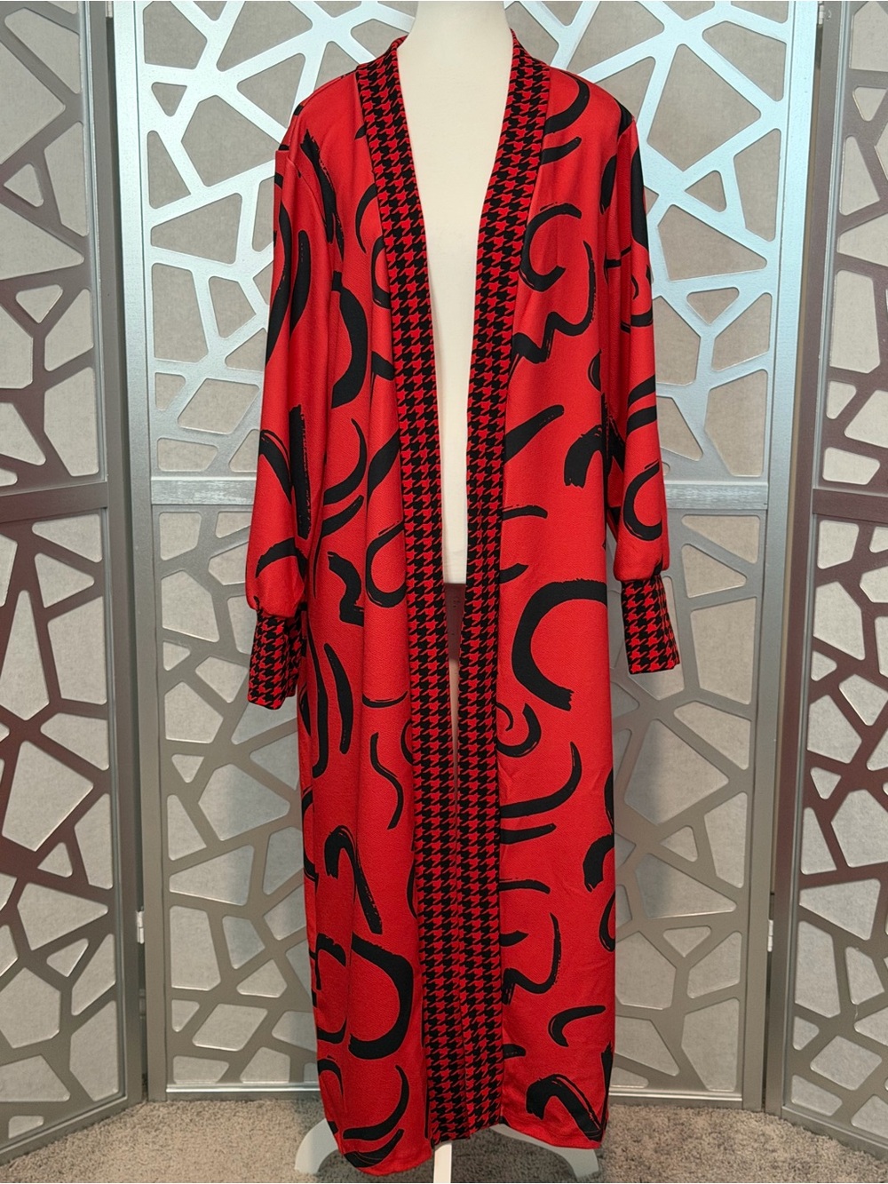 New Arrivals! Red & Black Long Open-Front Women's Cardigan - Picture 2 of 4